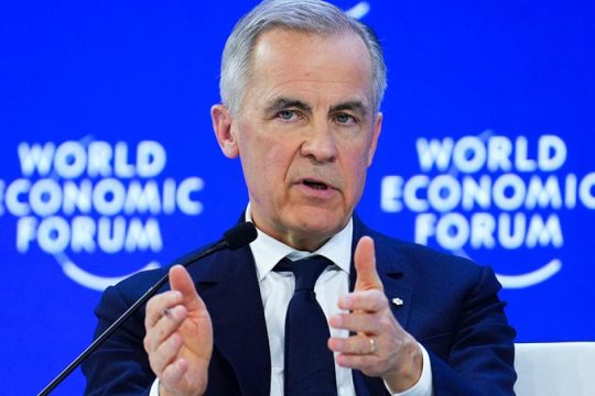 Η αφύπνιση των «μεσαίων»
